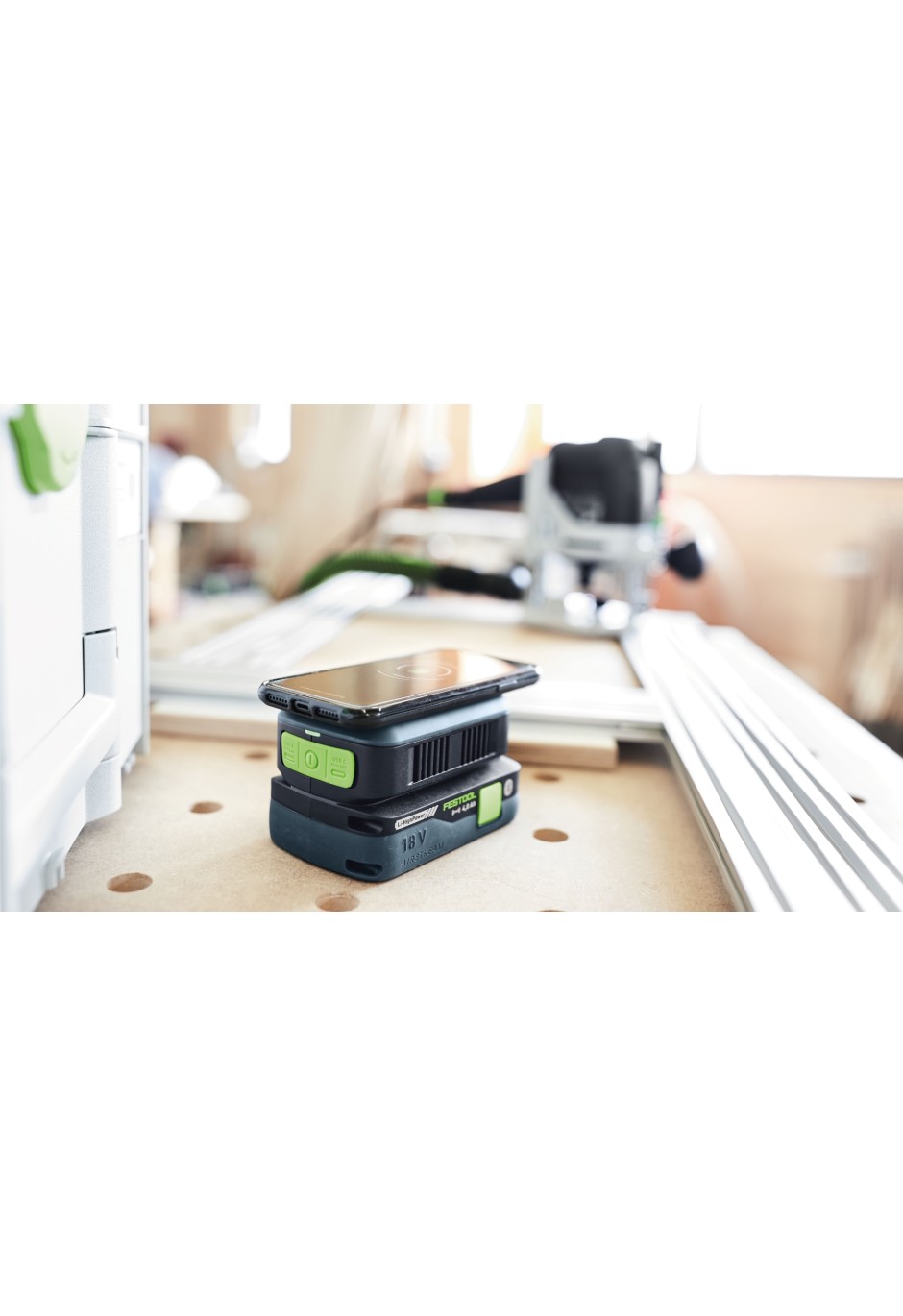 Зарядное устройство для телефона Festool PHC 18