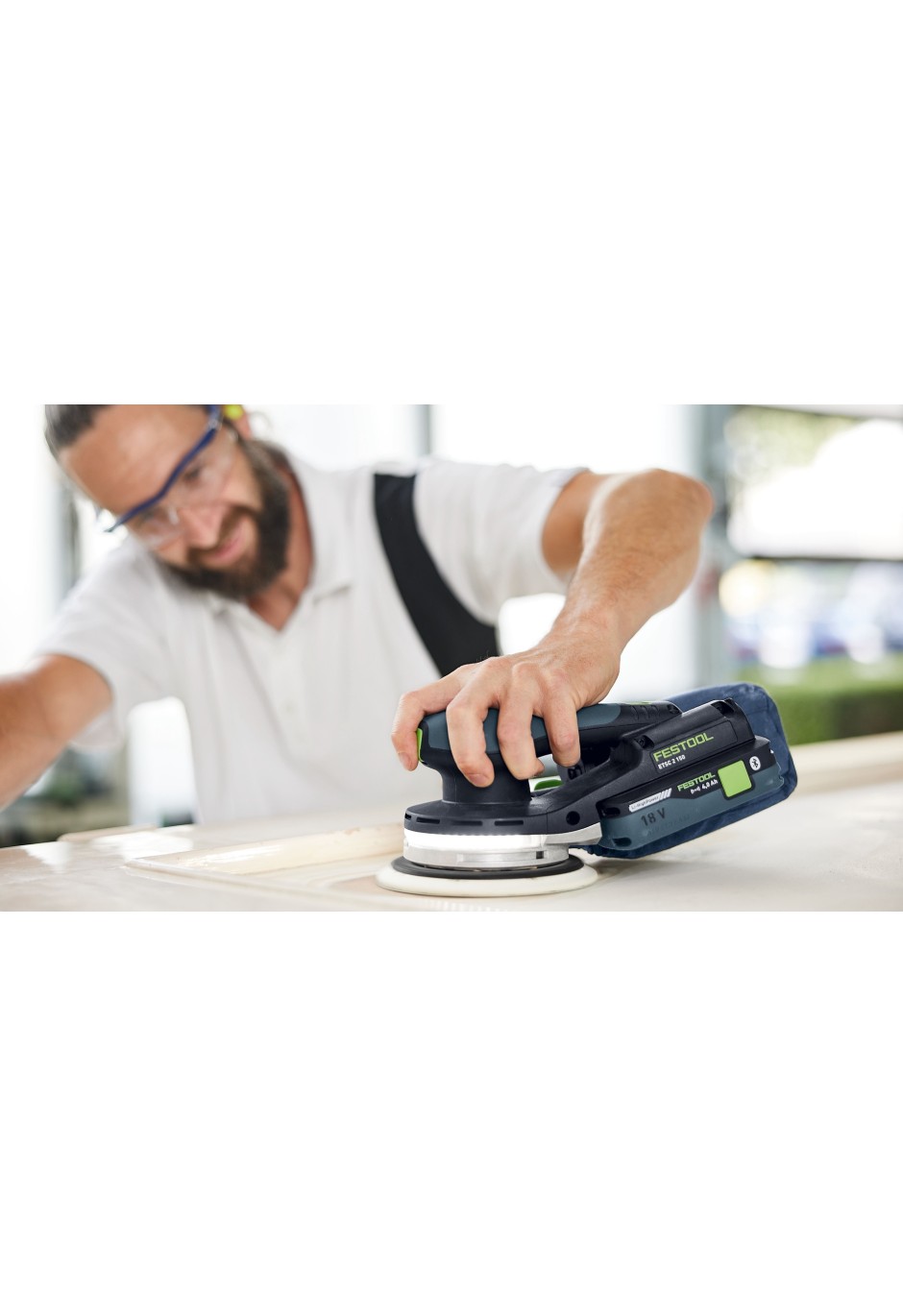 Аккумуляторная эксцентриковая шлифовальная машинка Festool ETSC 2 150-Basic