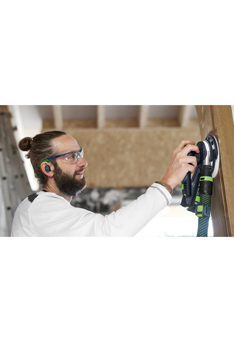 Аккумуляторная эксцентриковая шлифовальная машинка Festool ETSC 2 150-Basic