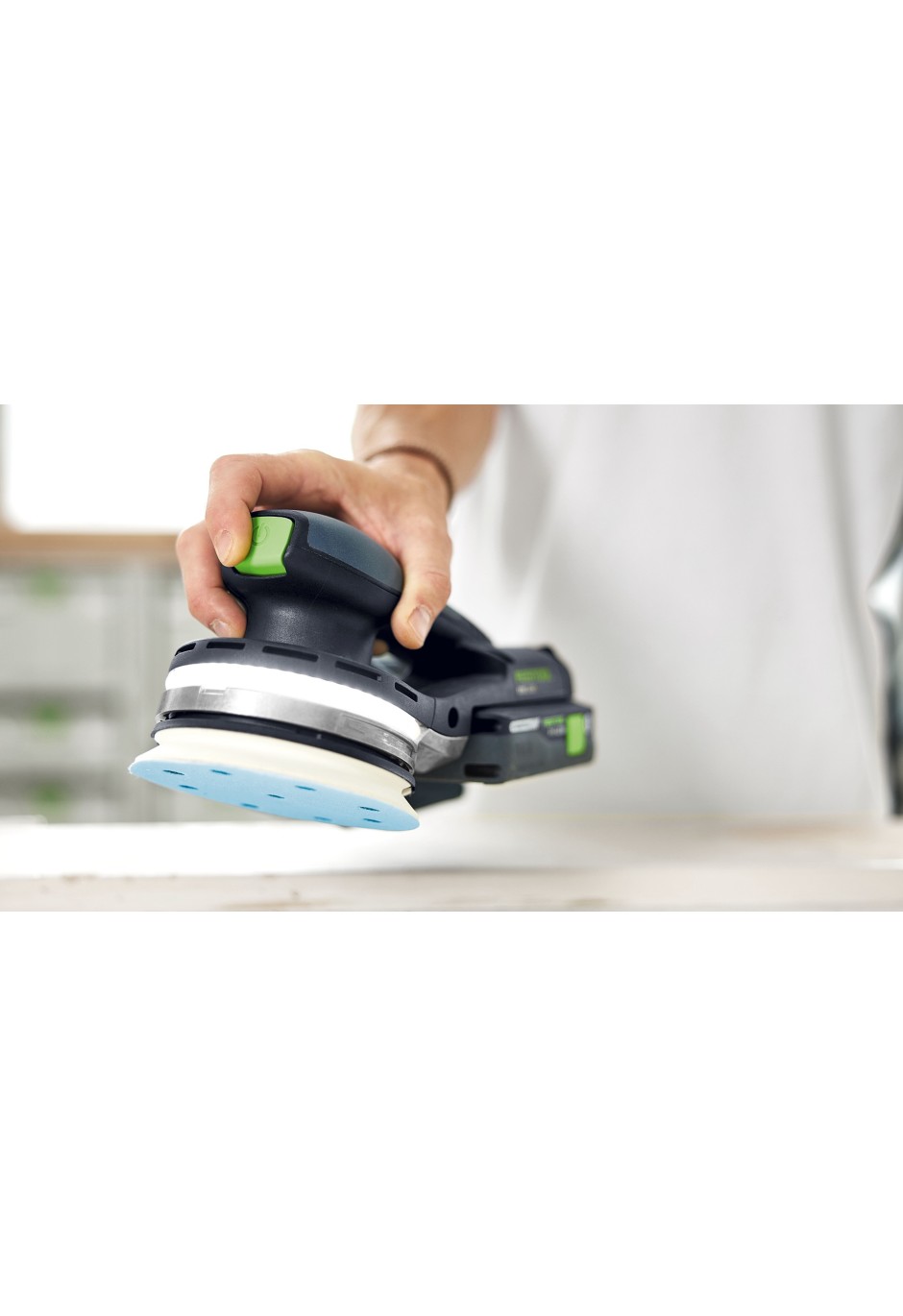 Аккумуляторная эксцентриковая шлифовальная машинка Festool ETSC 2 125 4,0 I-Plus
