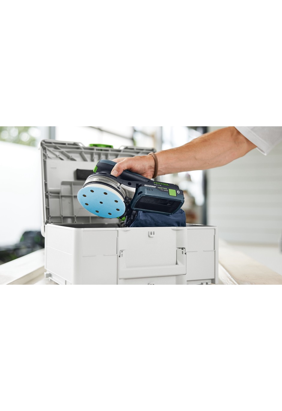 Аккумуляторная эксцентриковая шлифовальная машинка Festool ETSC 2 125 4,0 I-Plus