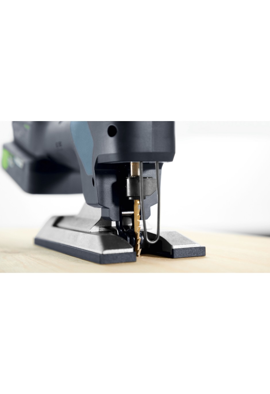 Аккумуляторный маятниковый лобзик Festool PSC-E 18 EB-Basic