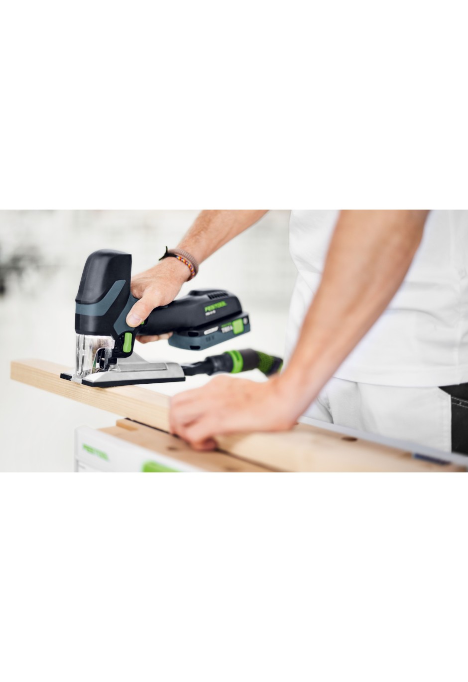 Аккумуляторный маятниковый лобзик Festool PSC-E 18 EB-Basic