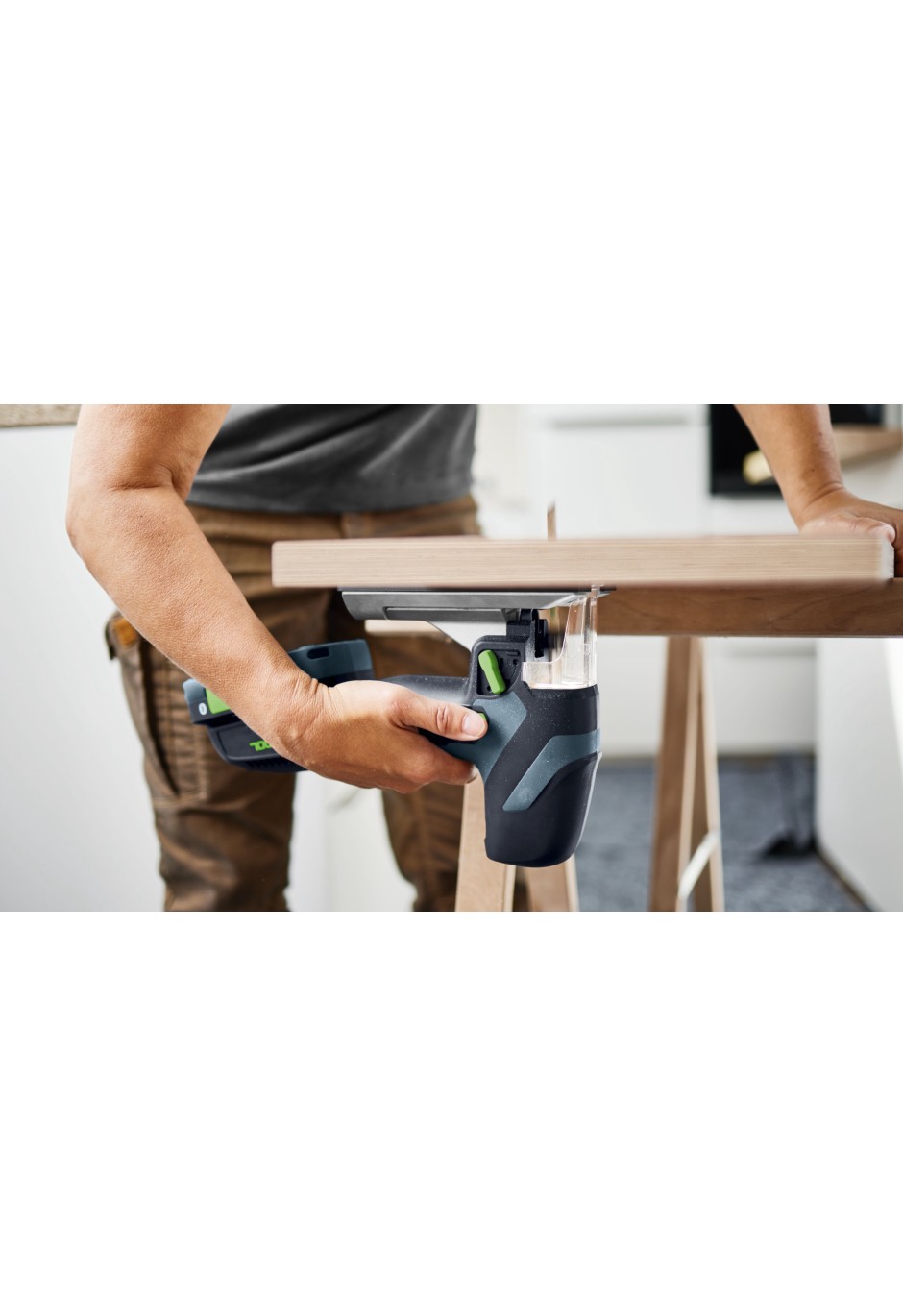 Аккумуляторный маятниковый лобзик Festool PSC-E 18 EB-Basic