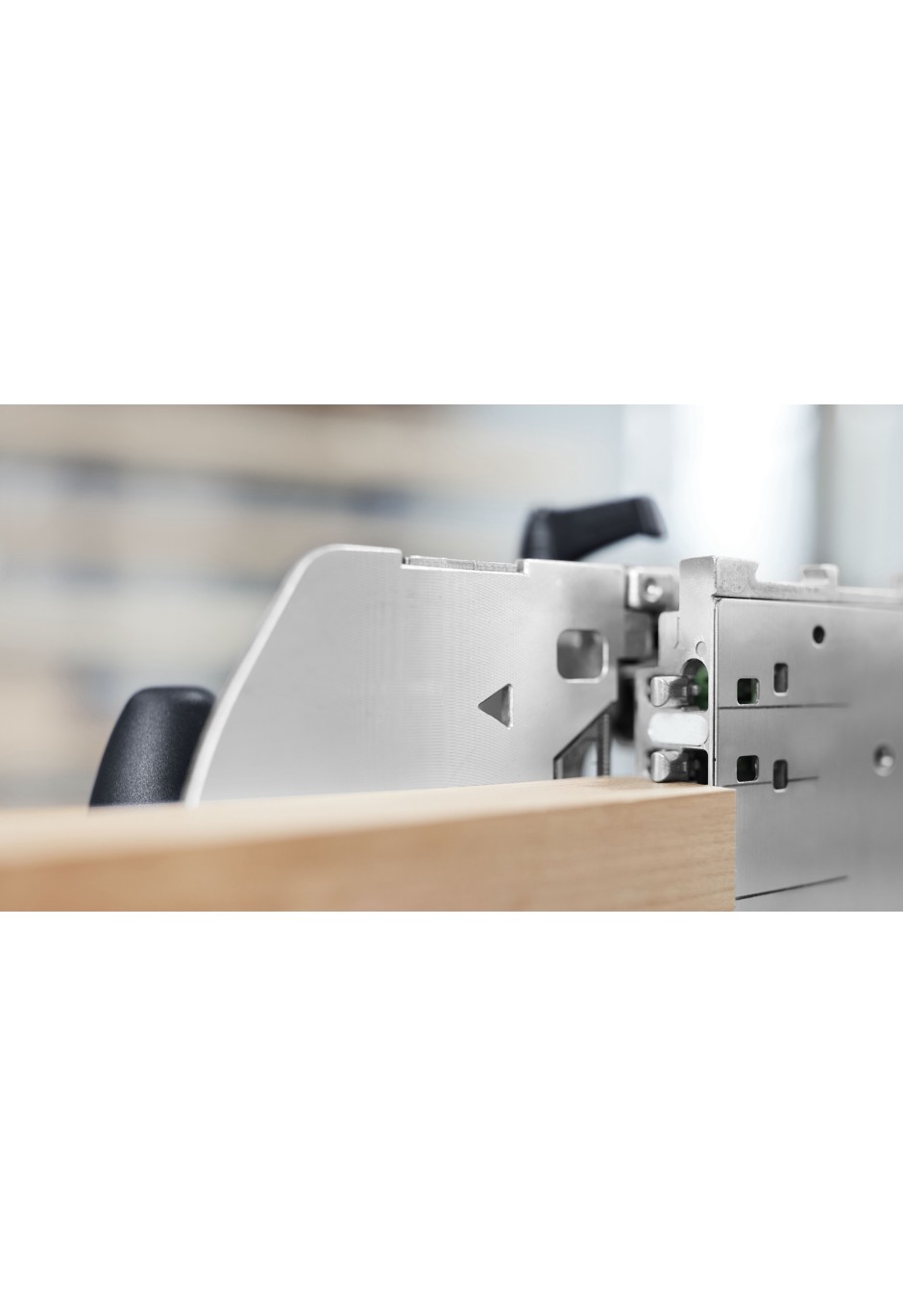 Аккумуляторный дюбельный фрезер Festool Domino DFC 500 E-Basic