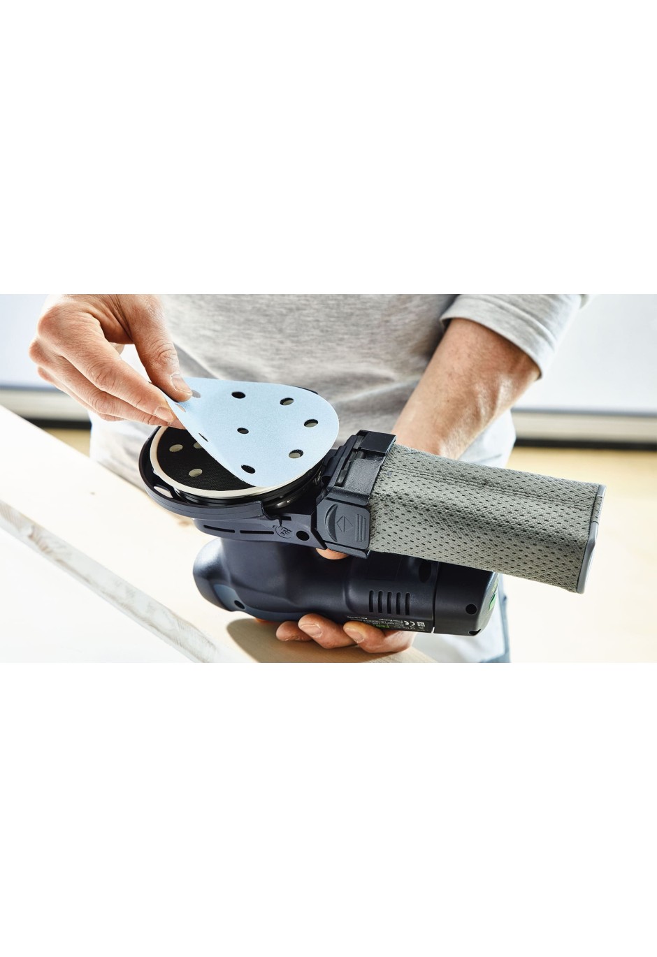 Аккумуляторная эксцентриковая шлифовальная машинка Festool ETSC 125 Li-Basic