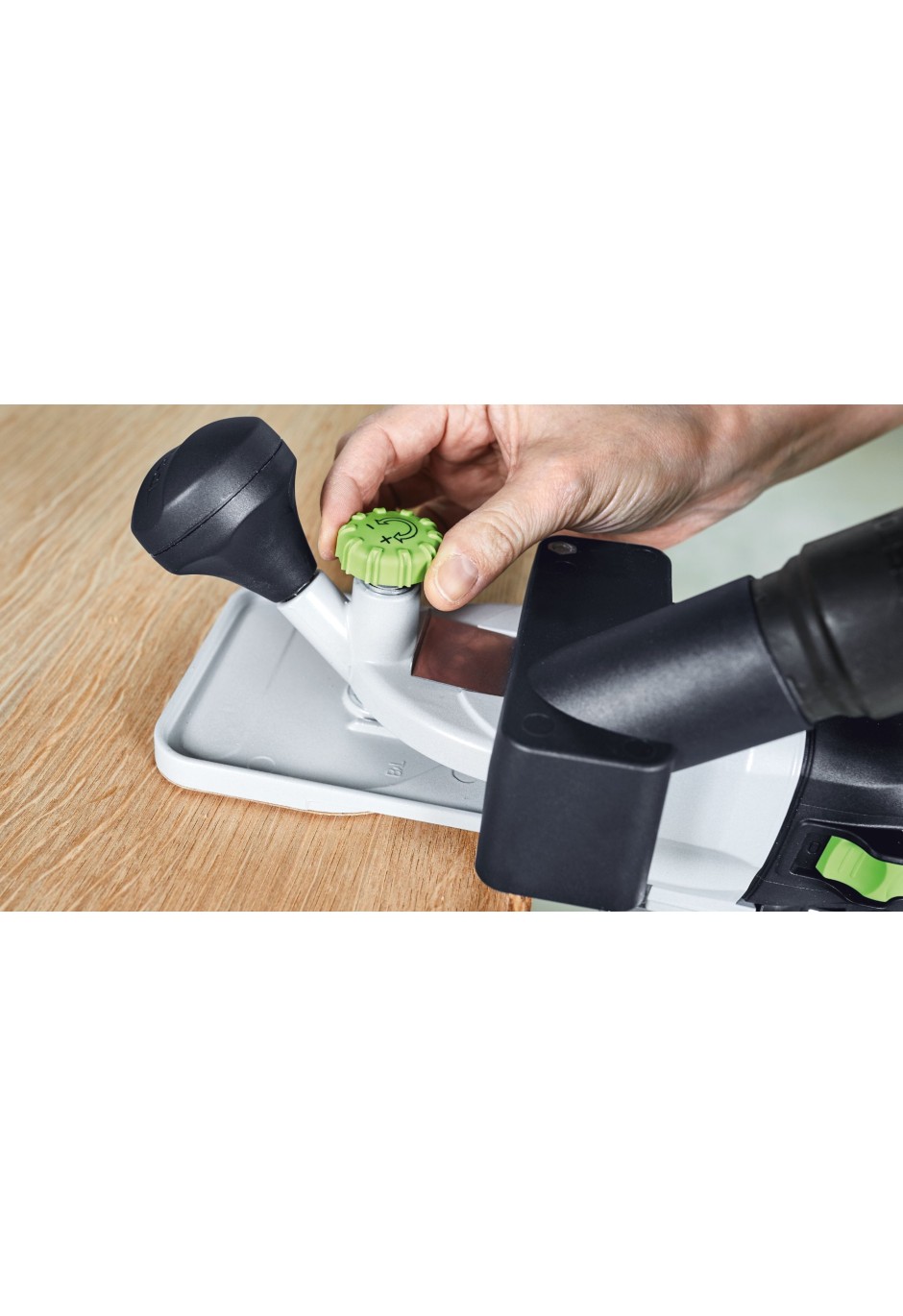 Кромочный фрезер Festool OFK 700 EQ