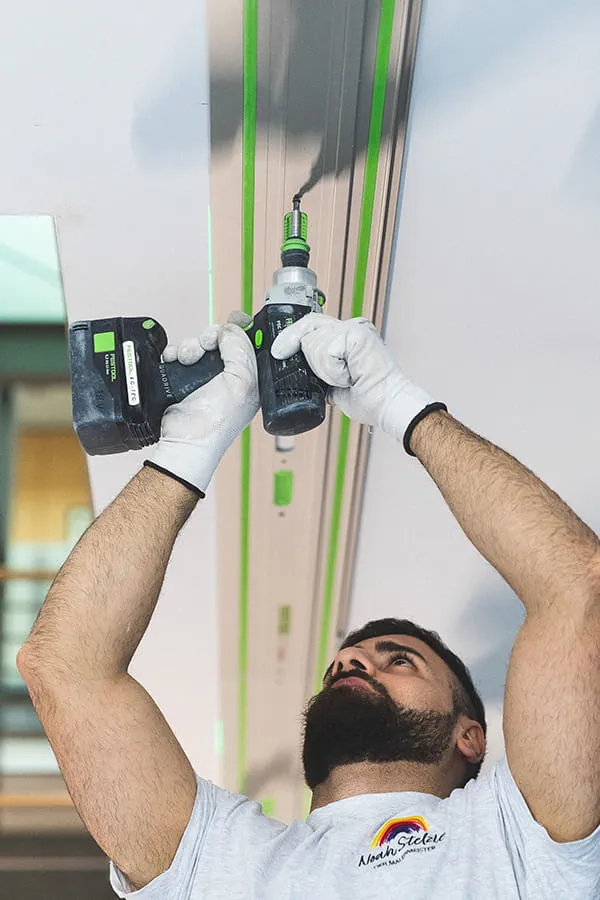 Дополнительное крепление направляющей Festool к потолку